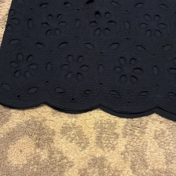 Talbots Navy Blue 100% Cotton Scalloped Skirt - Picture 3 of 5